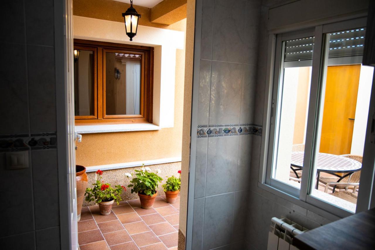 Villa La Casa De Los Bisa Sanchidrian Exterior foto
